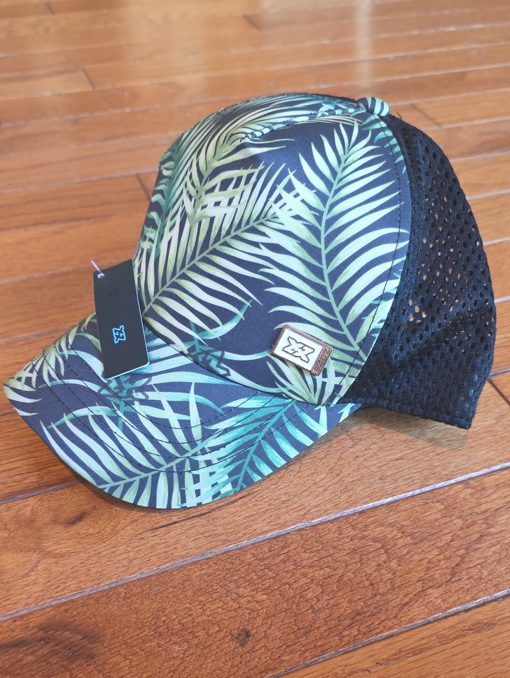 NWT EXOZ Tropical Palm Leaf Mesh Trucker Hat Snapback